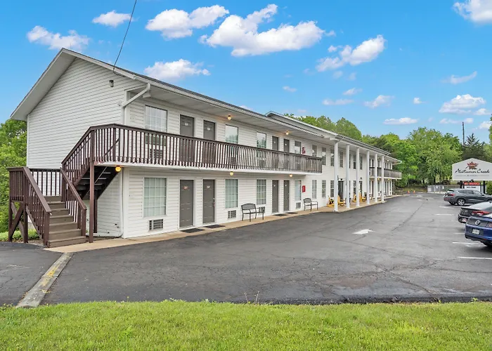 Autumn Creek Branson